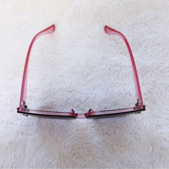 Giselle Black & Pink Oversized Cat Eye Sunglasses - Picture 4 of 10